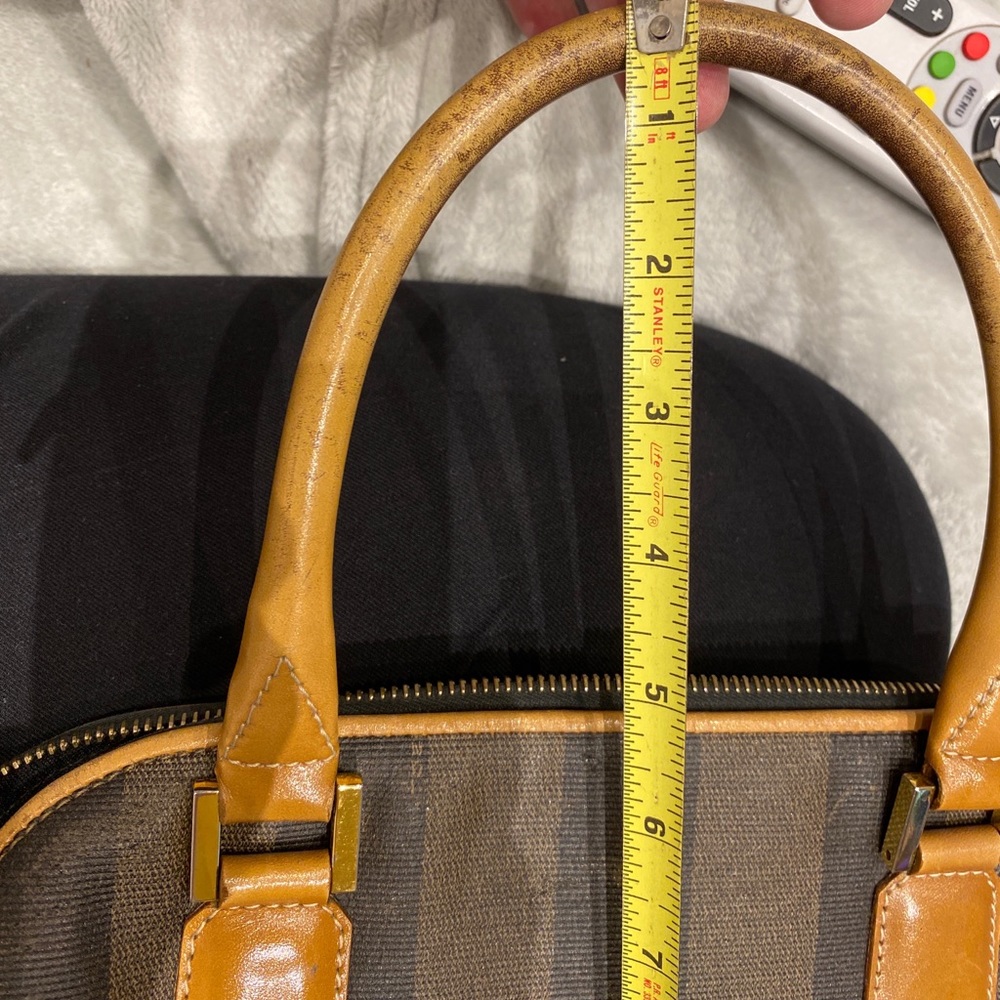 Authentic Vintage Fendi Leather Handbag - Picture 9 of 13